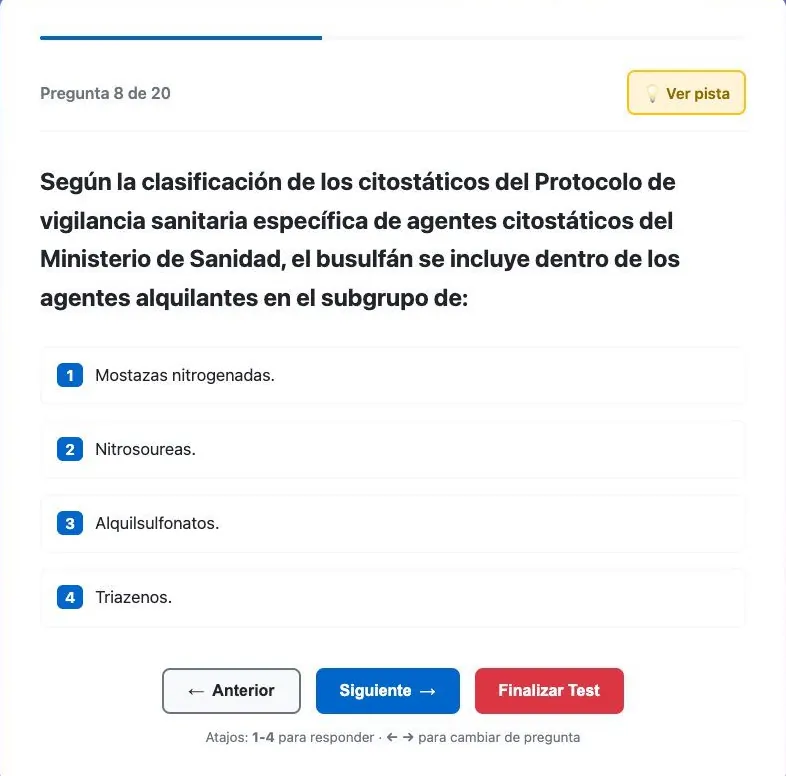 Una pregunta del test con cuatro opciones numeradas, barra de progreso y botón de pista.